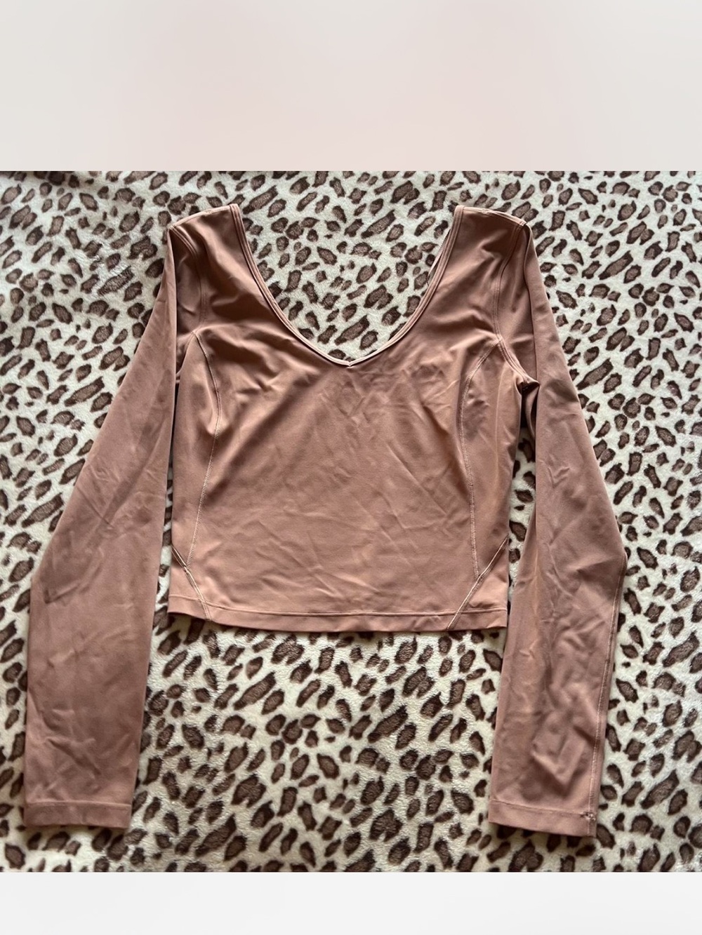 lululemon athletica Long Sleeve Scoop Crop Top - Dusty Mauve